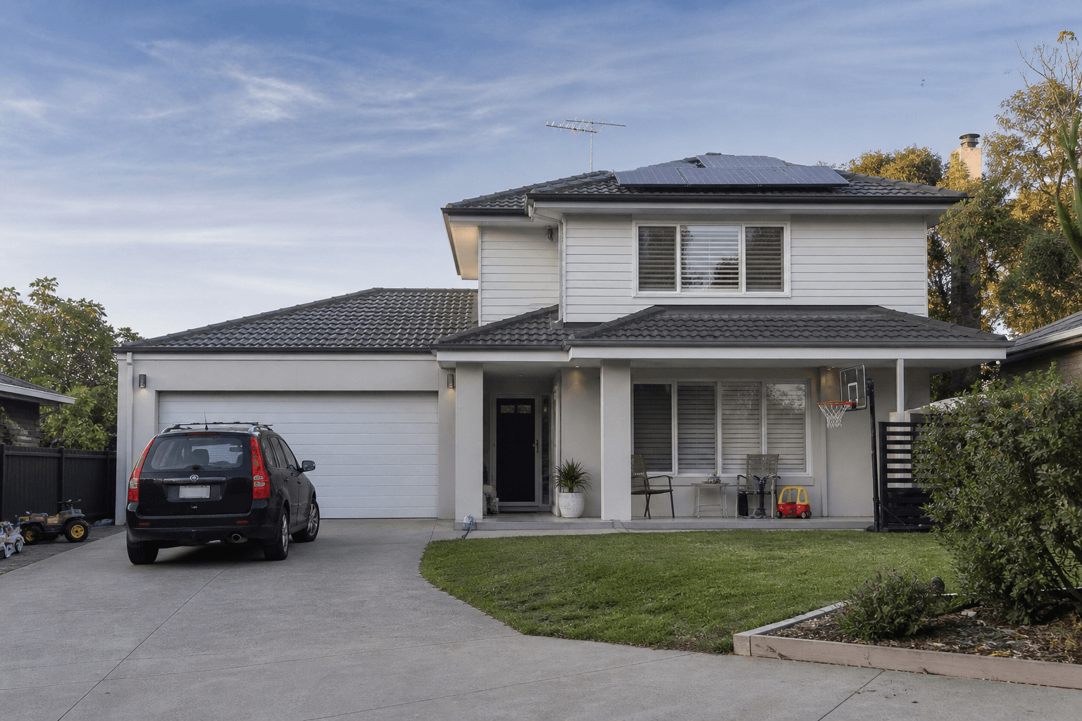 4-bed family home in Frankston VIC · Zone 4, modelled solar savings
